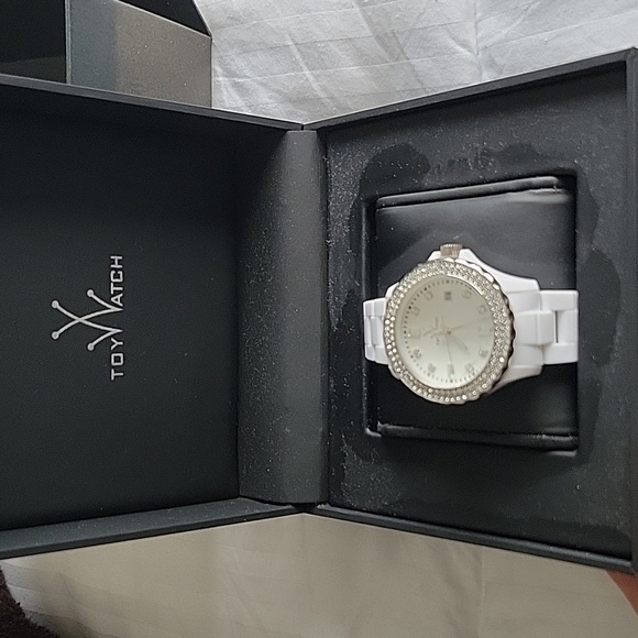 ToyWatch Watch - Picture 2 of 4